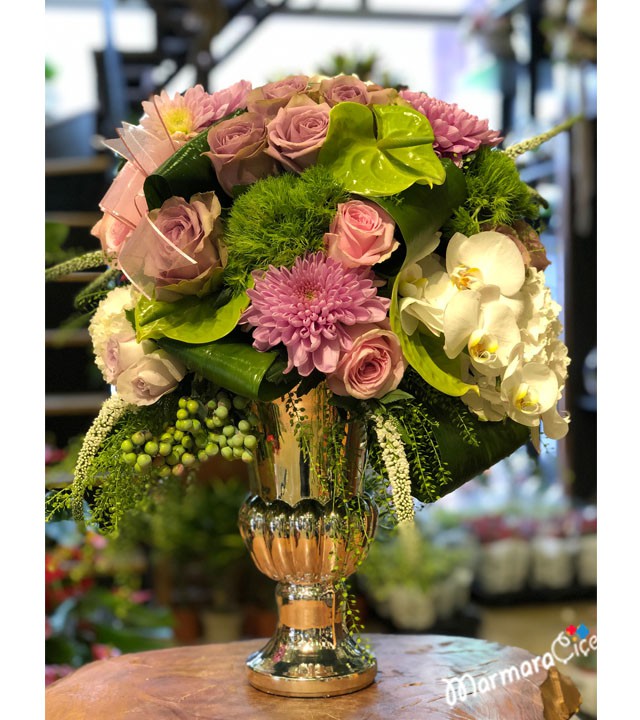 Canlı Nişan Çiçeği