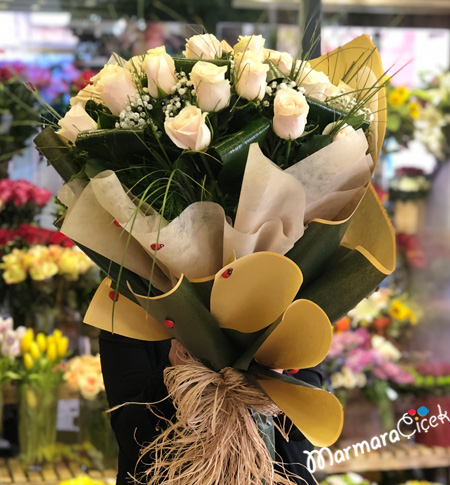 Somon Güllerden Şık Buket