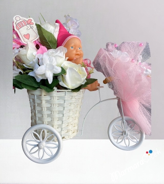 Bisiklette Yapay Kız Bebek Çiçeği