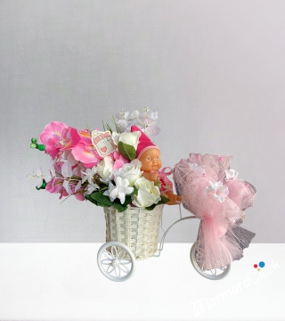 Bisiklette Yapay Kız Bebek Çiçeği