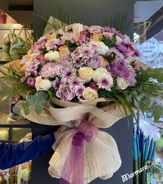 İsteme Çiçek ve Çikolata Seti