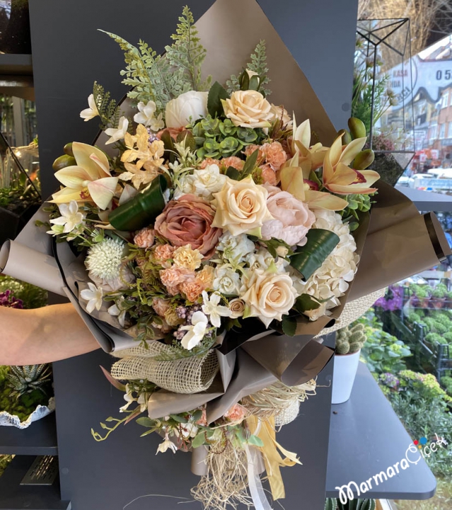 Yapay Soft İsteme Çiçeği